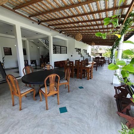 Sea Avenue - Eco Garden Hotel Tangalle Buitenkant foto