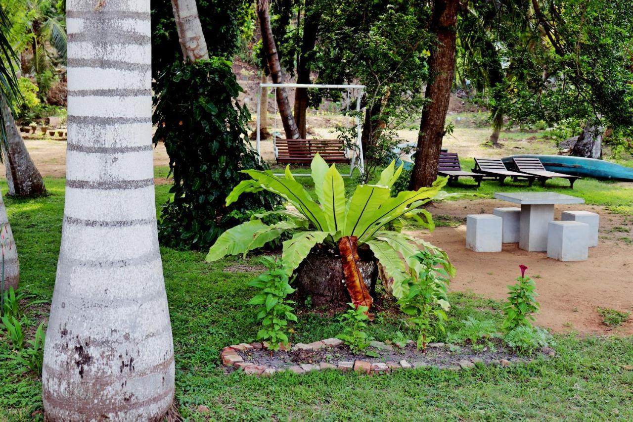 Sea Avenue - Eco Garden Hotel Tangalle Buitenkant foto
