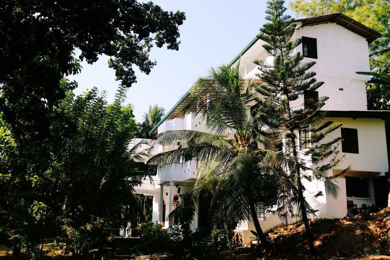 Sea Avenue - Eco Garden Hotel Tangalle Buitenkant foto