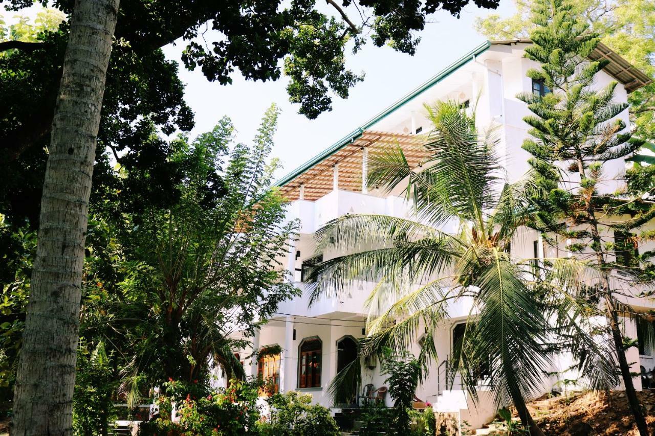 Sea Avenue - Eco Garden Hotel Tangalle Buitenkant foto